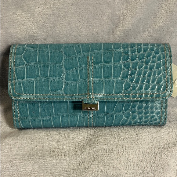 Liz Claiborne Blue Wallet and Checkbook Cover - Picture 7 of 10